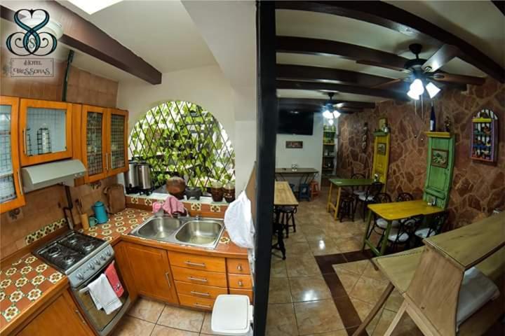 Hotel Tres Sofias Керетаро Экстерьер фото